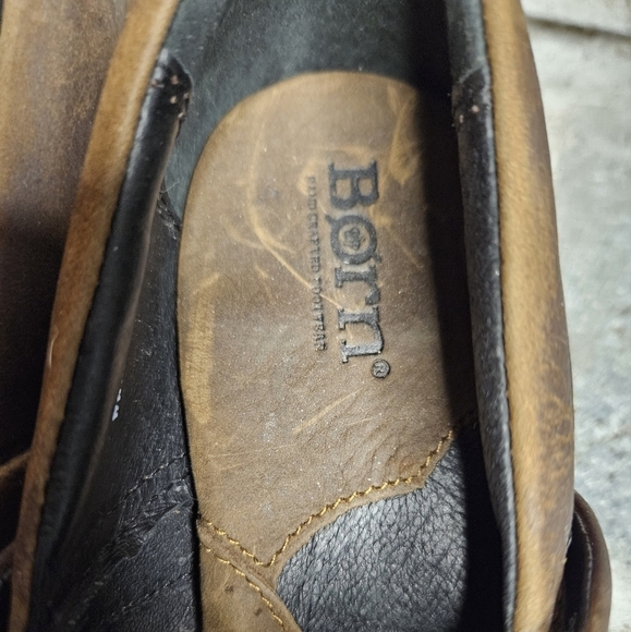 Born B.O.C Leather Clogs - Picture 7 of 9